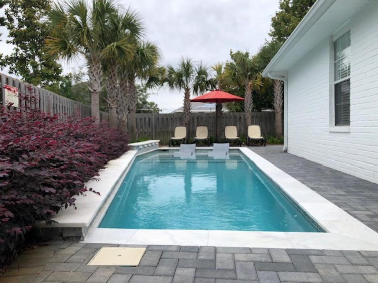 Beautiful Pet Friendly Home! New Tropical Pool, Opt Golf Cart And Pool Heat, Minutes To Beach Дестин Екстериор снимка