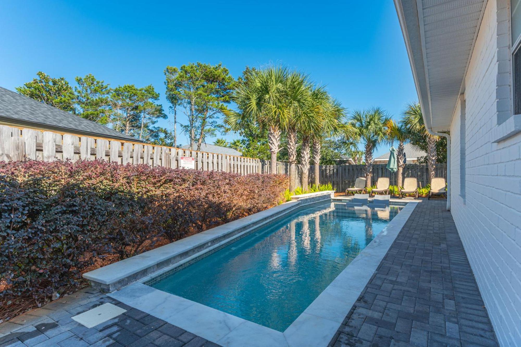 Beautiful Pet Friendly Home! New Tropical Pool, Opt Golf Cart And Pool Heat, Minutes To Beach Дестин Екстериор снимка