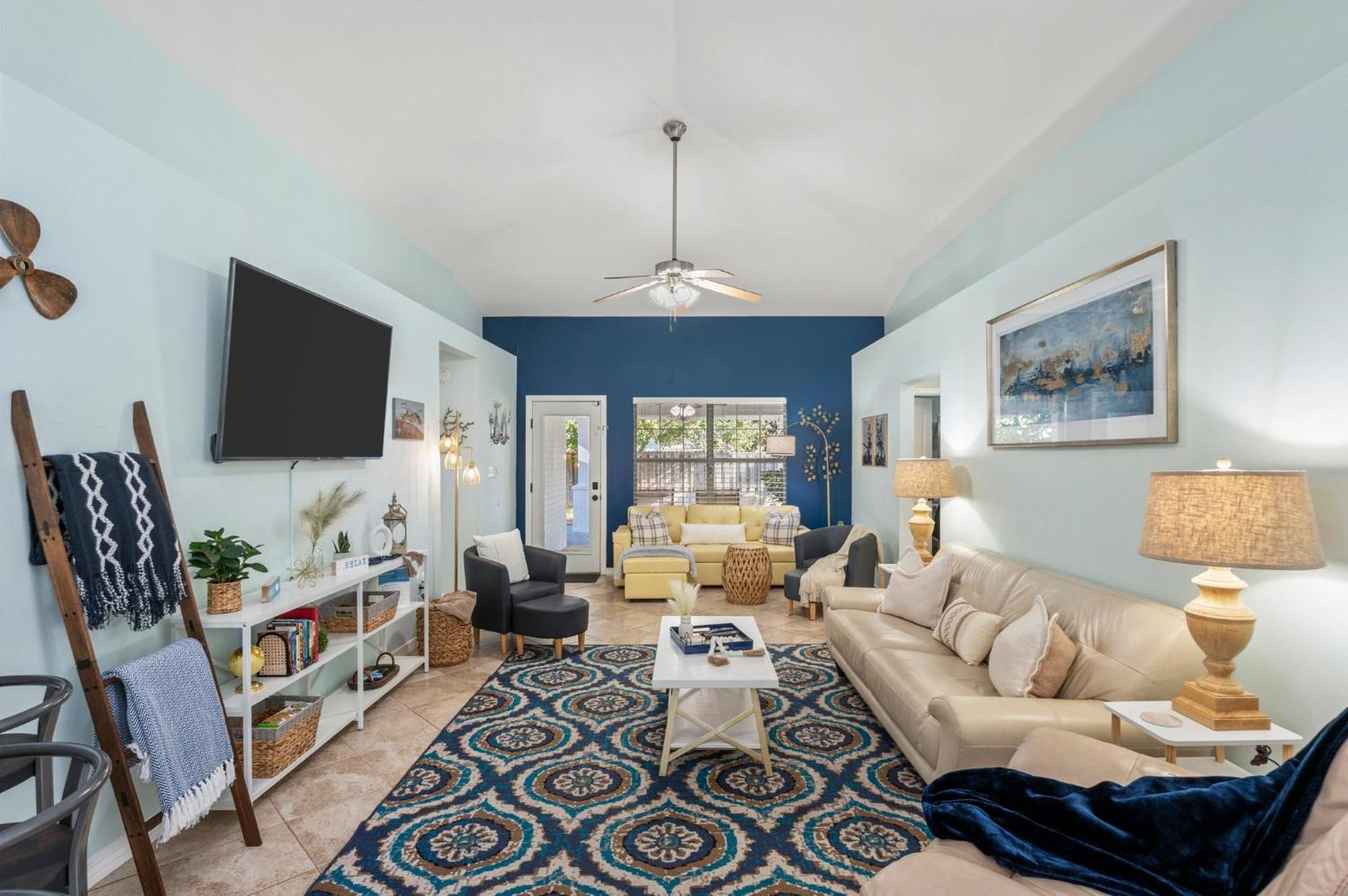 Beautiful Pet Friendly Home! New Tropical Pool, Opt Golf Cart And Pool Heat, Minutes To Beach Дестин Екстериор снимка