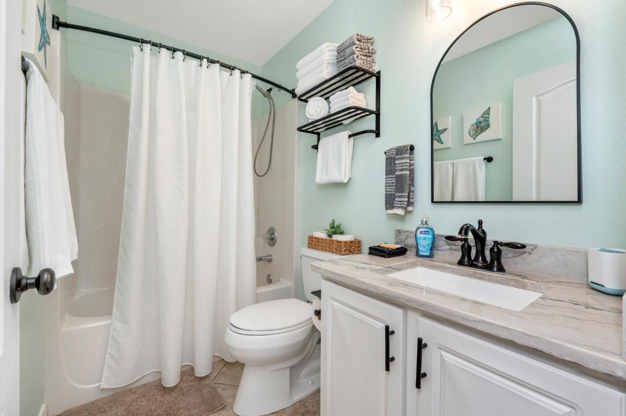 Beautiful Pet Friendly Home! New Tropical Pool, Opt Golf Cart And Pool Heat, Minutes To Beach Дестин Екстериор снимка