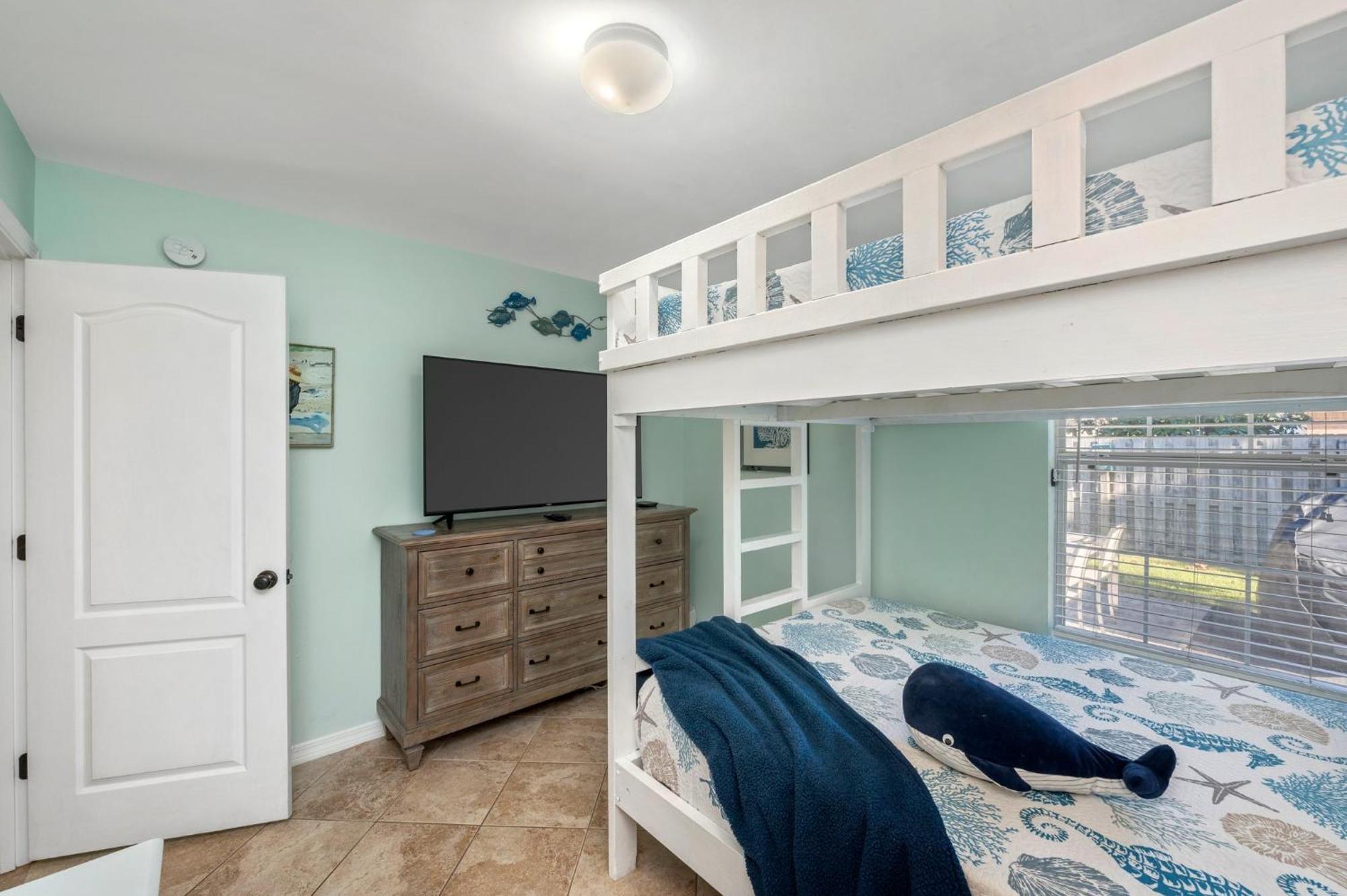 Beautiful Pet Friendly Home! New Tropical Pool, Opt Golf Cart And Pool Heat, Minutes To Beach Дестин Екстериор снимка