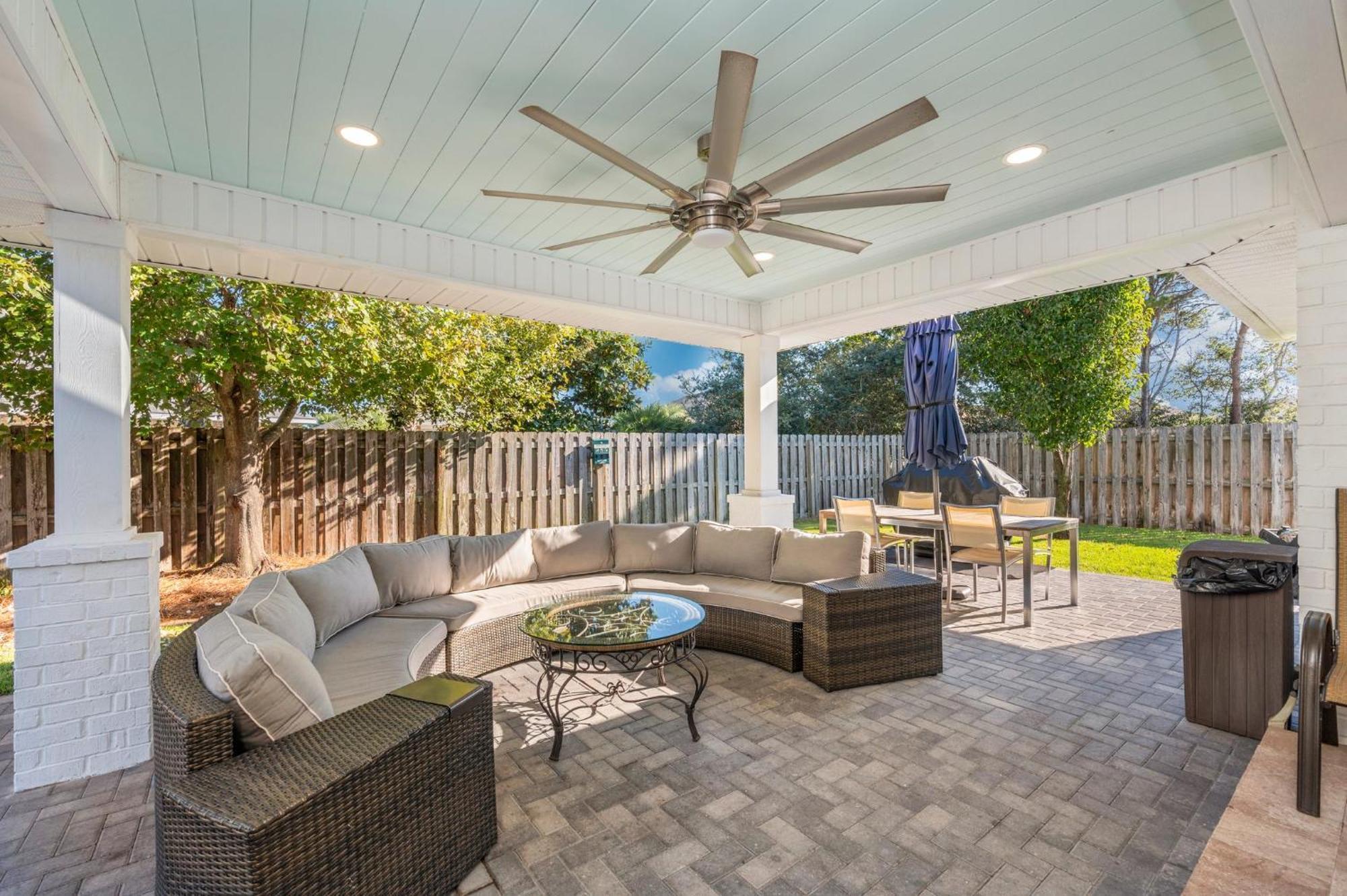 Beautiful Pet Friendly Home! New Tropical Pool, Opt Golf Cart And Pool Heat, Minutes To Beach Дестин Екстериор снимка